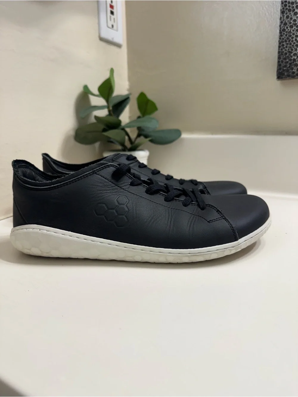 Vivo Barefoot Black Low-Profile Lace-Up Sneakers